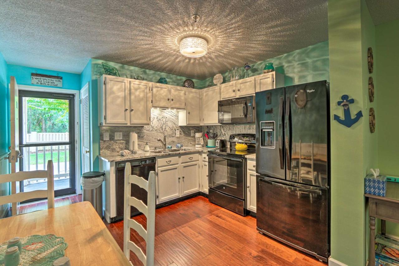 Colorful Hilton Head Condo With Beach And Pool Access! Hilton Head Island Εξωτερικό φωτογραφία