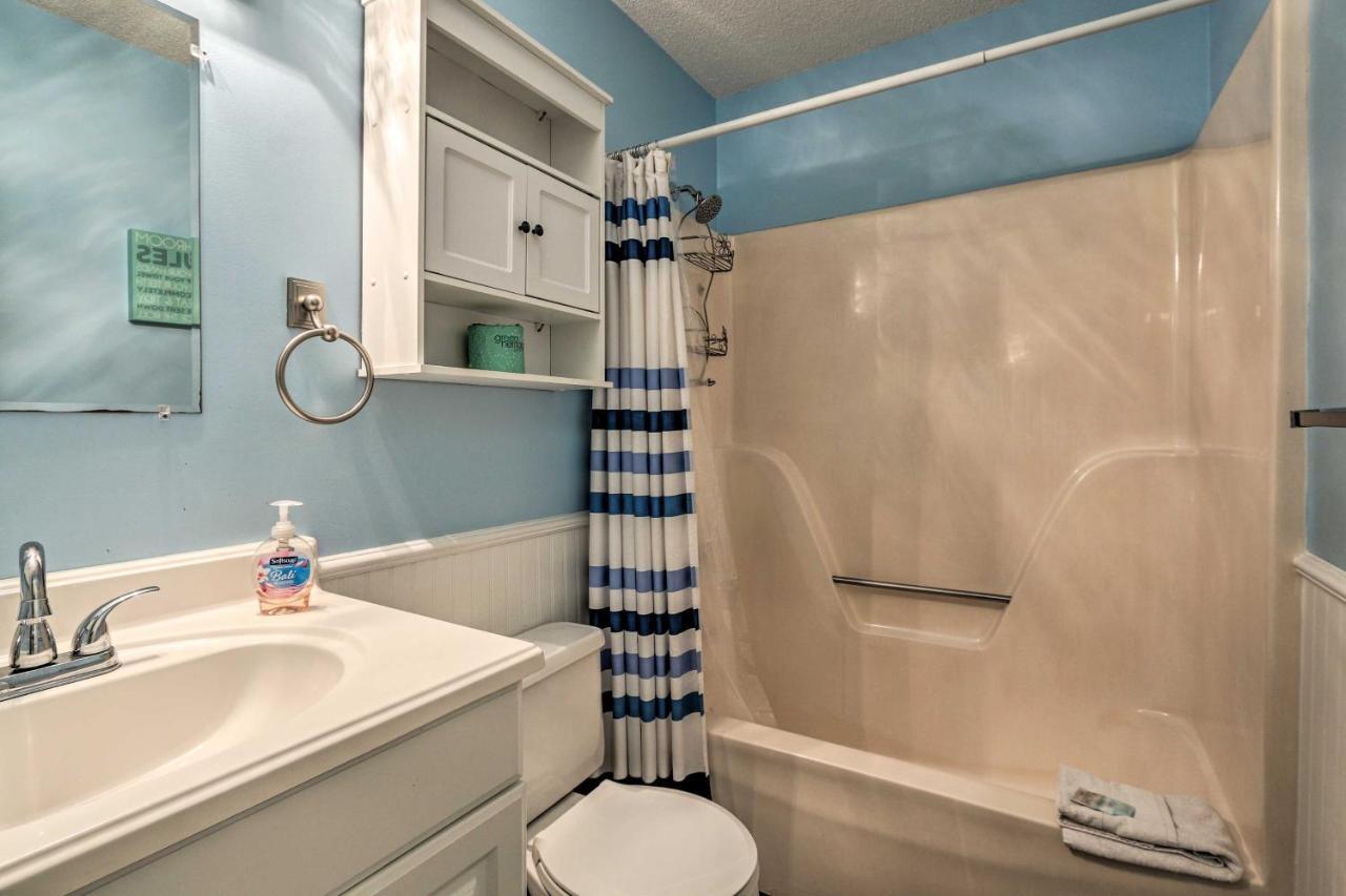 Colorful Hilton Head Condo With Beach And Pool Access! Hilton Head Island Εξωτερικό φωτογραφία