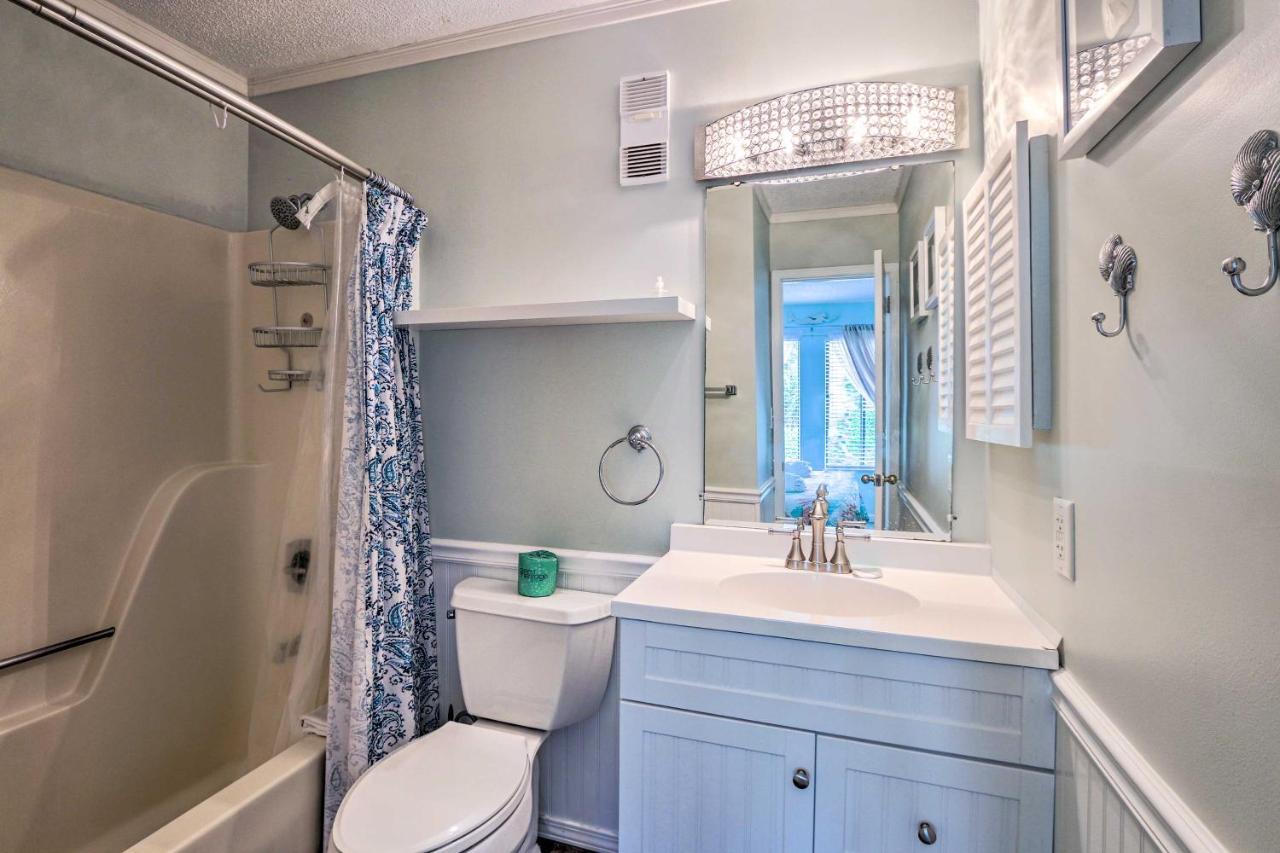 Colorful Hilton Head Condo With Beach And Pool Access! Hilton Head Island Εξωτερικό φωτογραφία